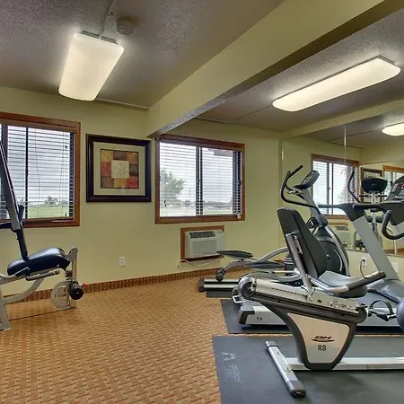 Best Western Plus Altoona Inn 
