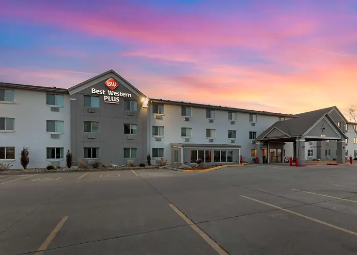 Best Western Plus Altoona Inn